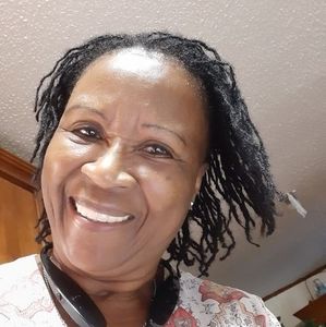 Meet your Posher, Melia